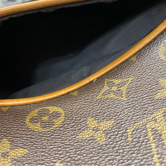 ๐๐๐SOLD๐๐๐
๐คฉLV BOSPHORE 45 ROLLER LUGGAGE MONOGRAM๐คฉ - Picture 11 of 16